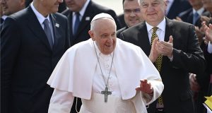 Pápalátogatás – Ferenc pápa megérkezett Budapestre